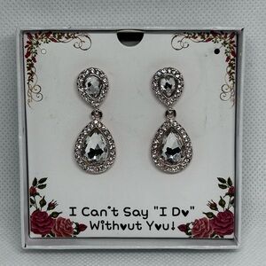 Fashion Jewelry Elegant Silver Teardrop Earrings